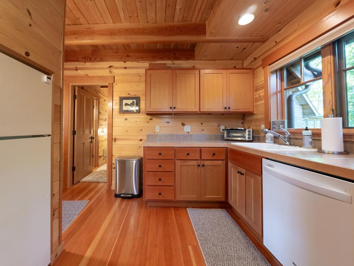On The River Wooded Bliss Cabin Near Loloma McKenzie Bridge 外观 照片