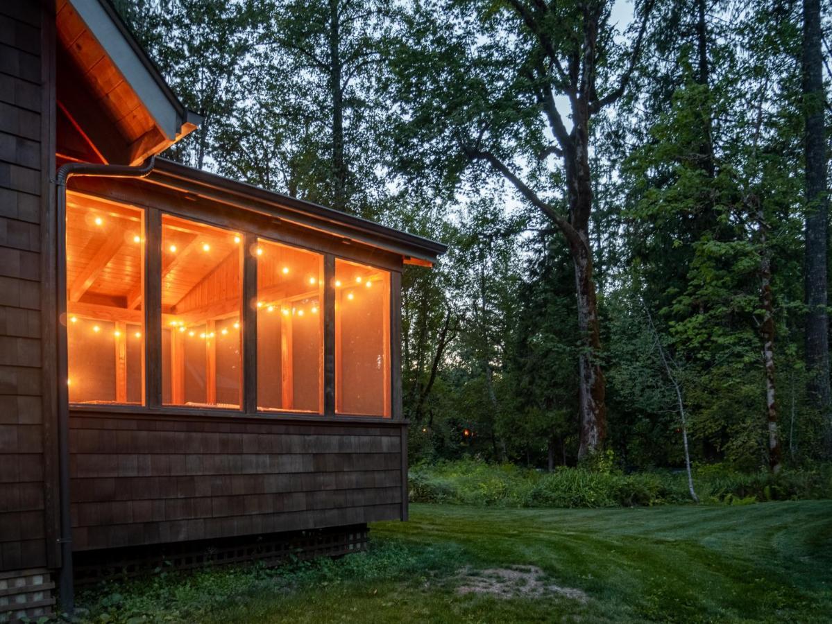 On The River Wooded Bliss Cabin Near Loloma McKenzie Bridge 外观 照片